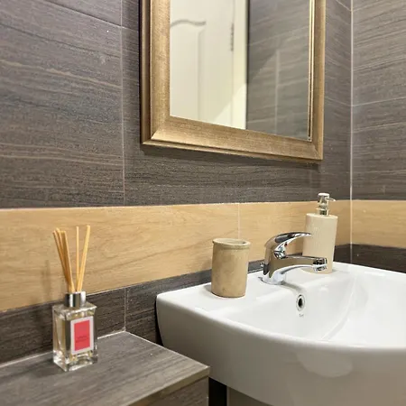 Daire Centre Apt. With Parking For 4 Guests Filibe