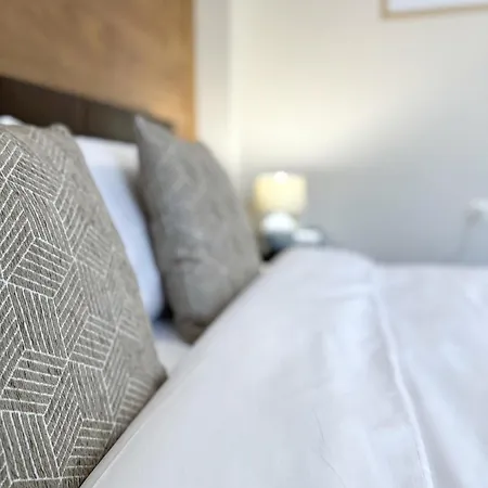 Centre Apt. With Parking For 4 Guests * Filibe