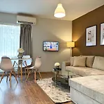 Centre Apt. With Parking For 4 Guests 普罗夫迪夫