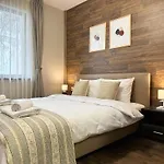 Centre Apt. With Parking For 4 Guests 普罗夫迪夫