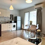 Centre Apt. With Parking For 4 Guests 普罗夫迪夫