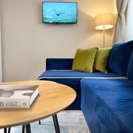 Centre Apt. With Parking For 4 Guests Appartement *