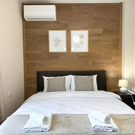 Centre Apt. With Parking For 4 Guests Apartment Plovdiv