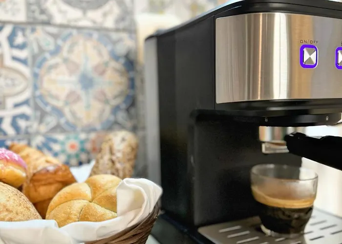 公寓 Centre Apt. With Parking For 4 Guests *