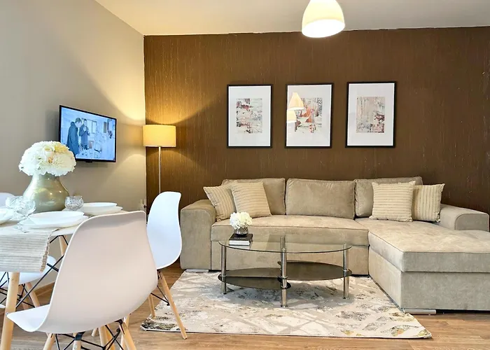 Centre Apt. With Parking For 4 Guests 公寓 普罗夫迪夫